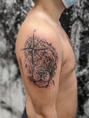 tattoo León realista